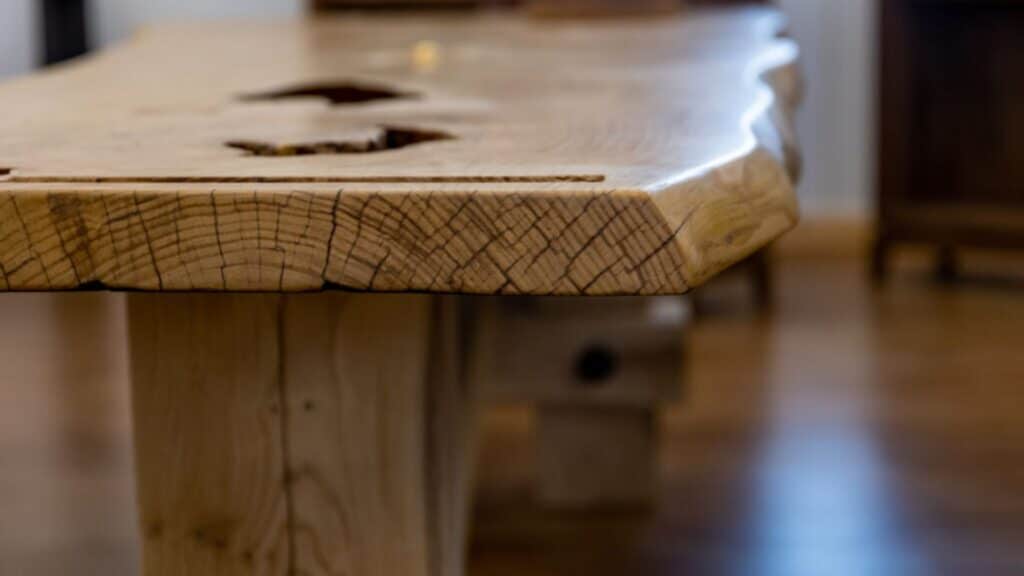 mesa de madera natural